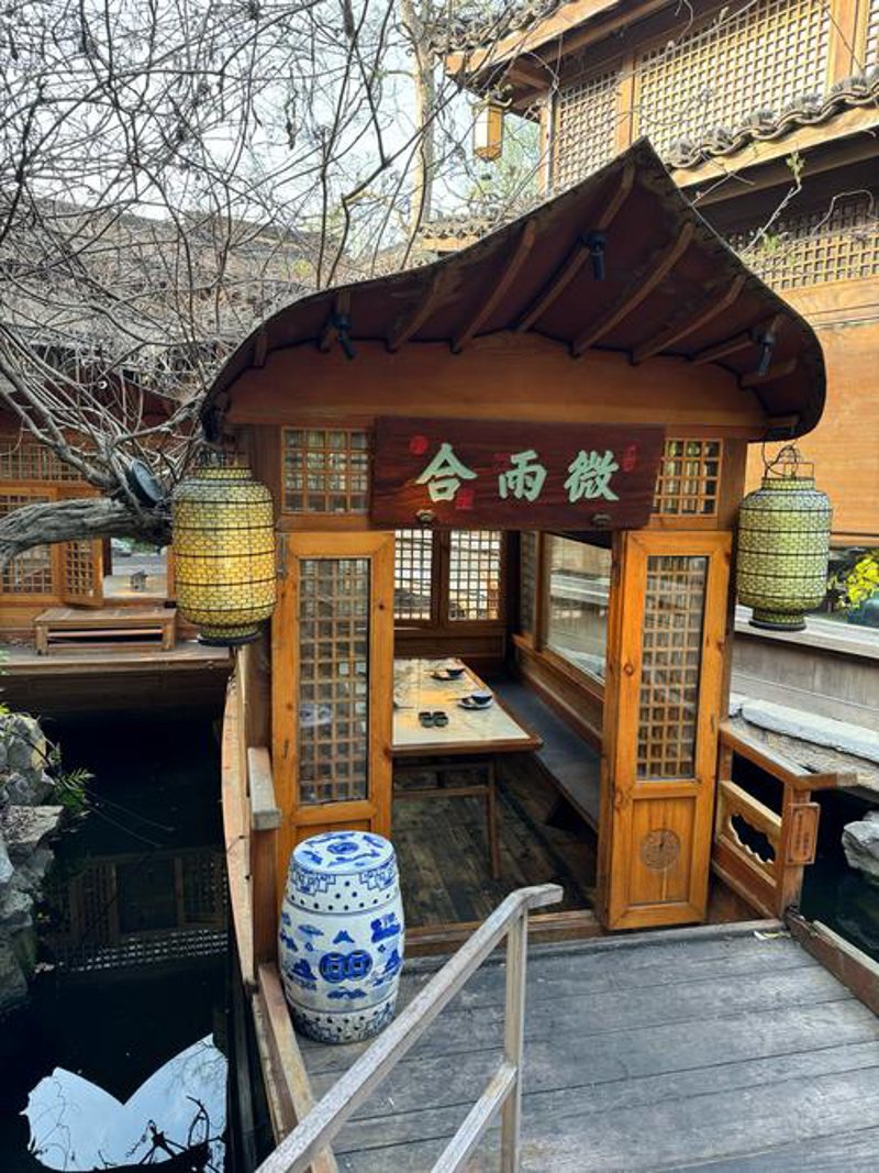 平天湖餐厅：品味自然之味，感受文化之旅